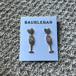 *SOLD* BAUBLEBAR champagne love earrings 🥂